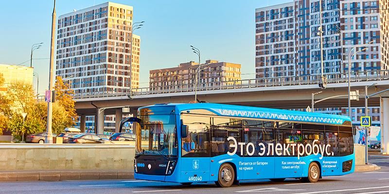 В нескольких округах столицы появились новые выделенные полосы