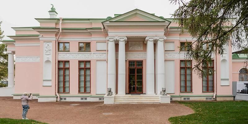В гости к графу Шереметеву: Египетский павильон усадьбы Останкино открыли для москвичей