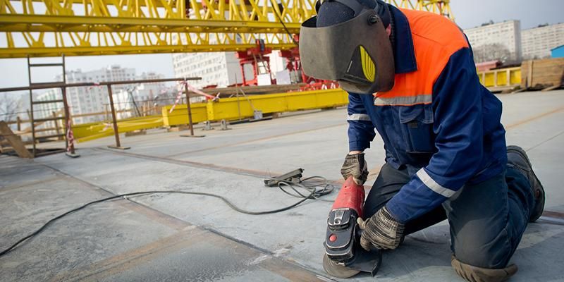 Строители приступили к реконструкции дорог около комплекса «Сити-2»