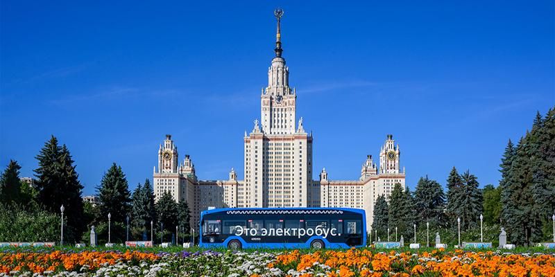 13 электробусов вышло на маршруты № 111 и 194