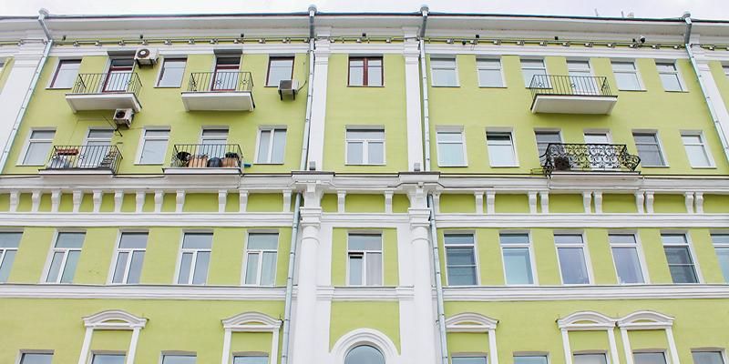 В столице капитально отремонтировали 600 жилых домов в стиле неоклассики