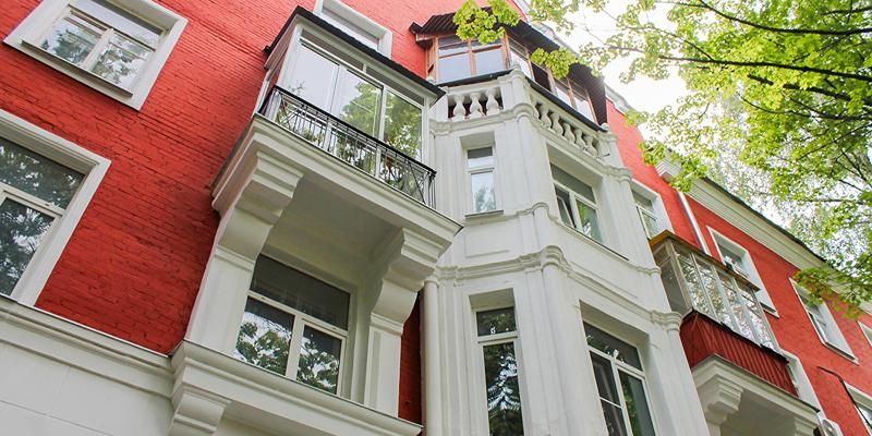 Более 80 домов в стиле неоклассики отремонтировали на западе столицы