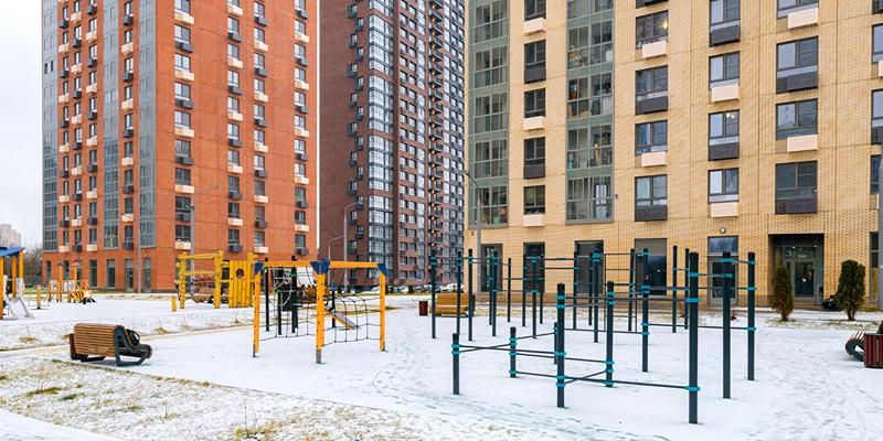 Более 130 домов расселили по программе реновации на западе Москвы